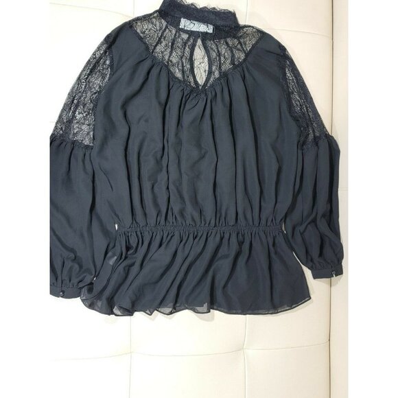 La Bellum Hillary Scott Peplum Blouse Size L Lace Bishop Long Sleeves Black - Picture 4 of 6